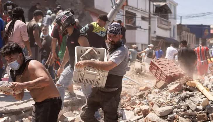 At least 132 killed in Colombia's largest earthquake in years